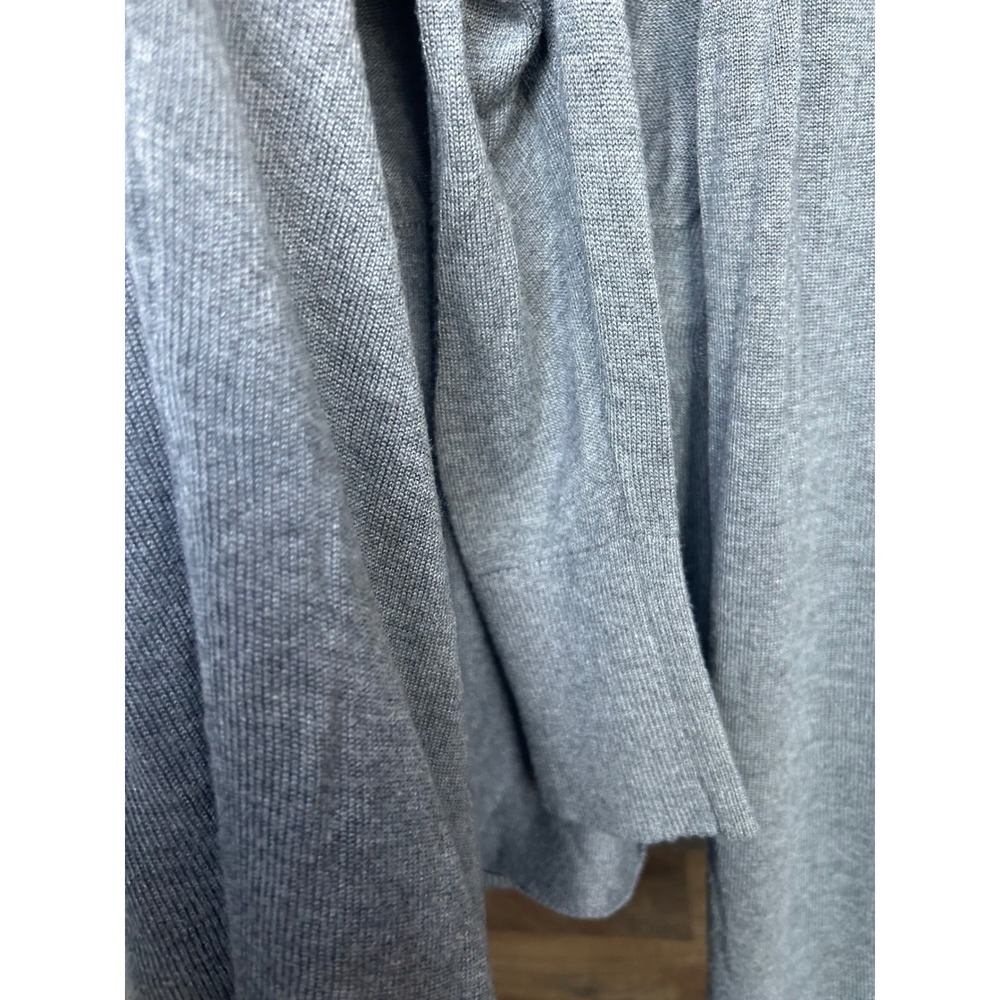 Cato Cardigan Women 18/20W Grey Excellent Open Front Empire Waist Rayon Knit - Picture 3 of 8